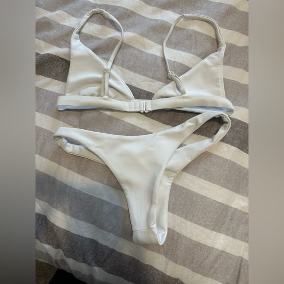 Ark white hybrid bikini - Picture 5 of 7